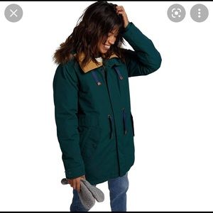 Burton Womens 2021 Saxton Parka